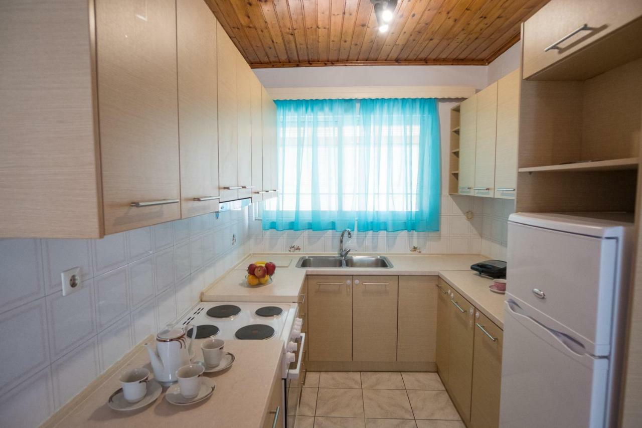 Aelia Apartment Preveza Esterno foto
